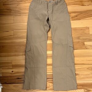 Athleta Khaki Colored Cargo Pants (8T)